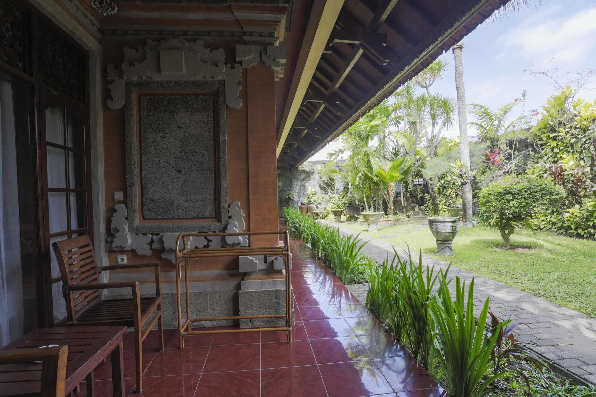 Hotel Puri Mango Sanur Exterior foto